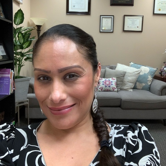 Meet your Posher, Patty - Picture 8 of 16